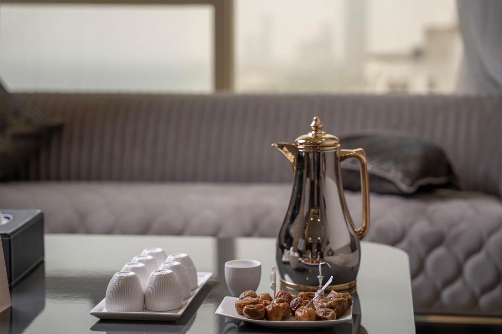 Seafront Luxury Corniche