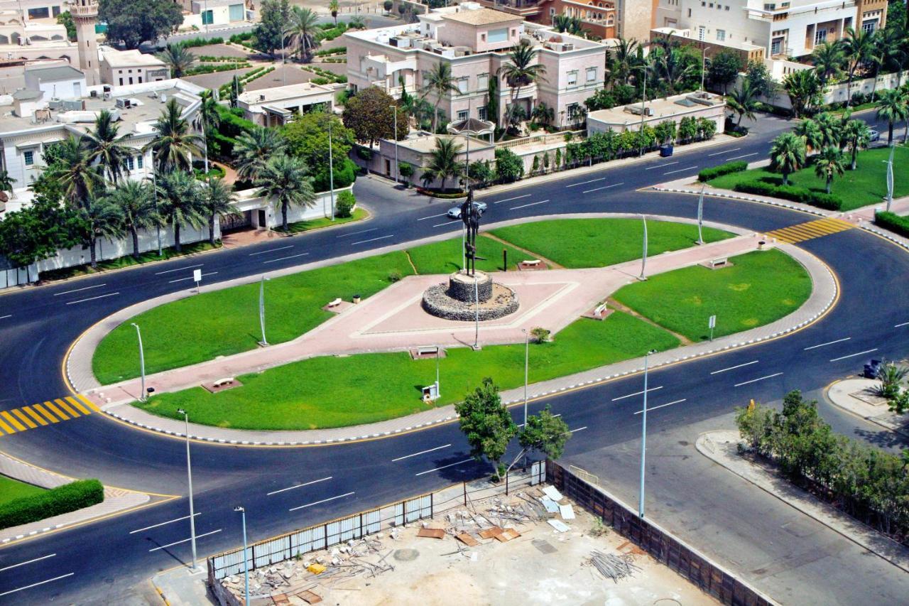 Seafront Luxury Corniche