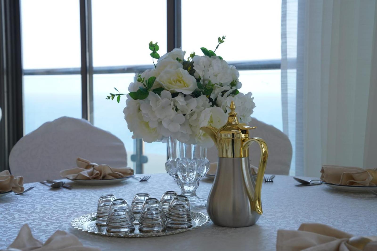 Seafront Luxury Corniche